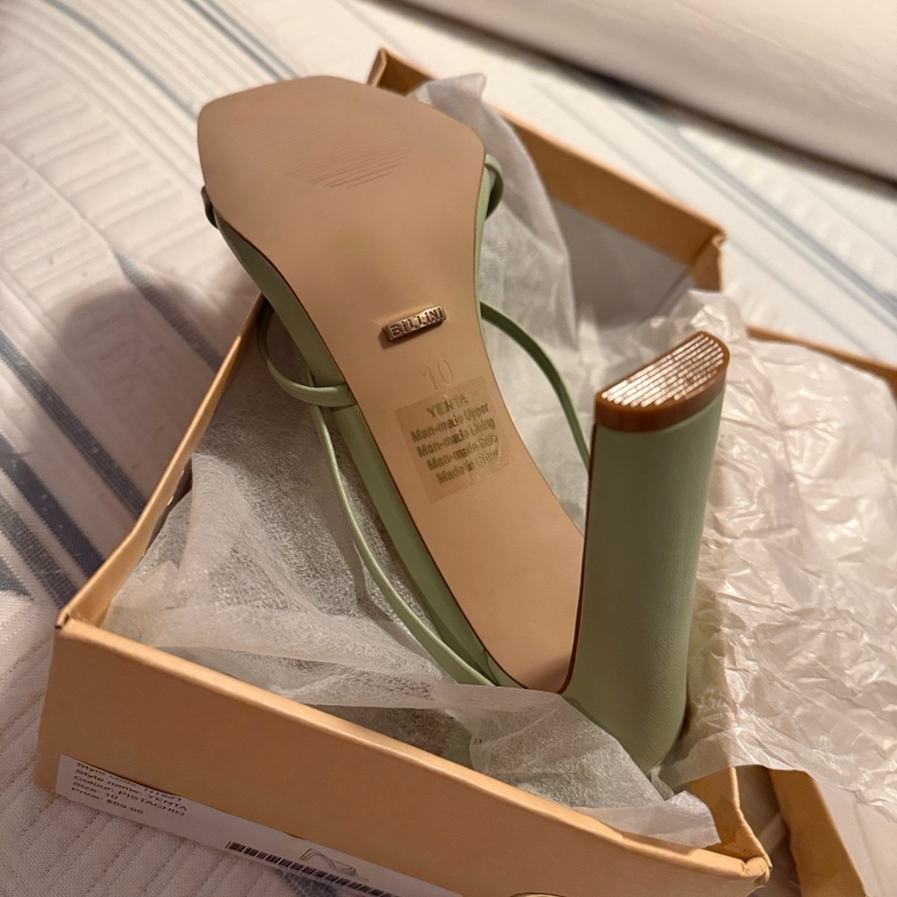 Billini Women's pistachio Green Strappy Heels - Picture 3 of 5